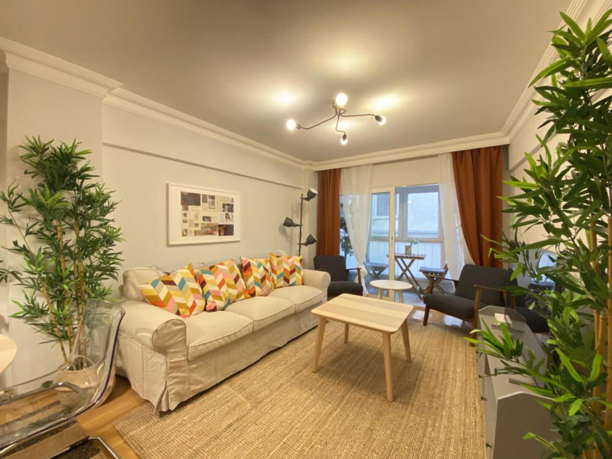 Charming And Central Flat With Balcony In Beyoglu Apartment Istanbul Luaran gambar